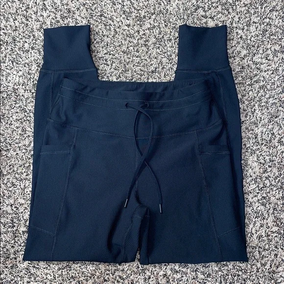 RESERVED FOR BUNDLE - Picture 2 of 5